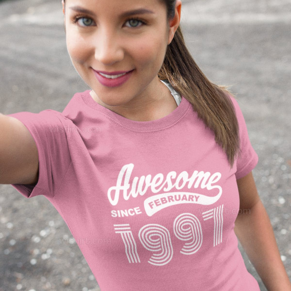 Awesome since Women's T-shirt - Customizable Month and Year