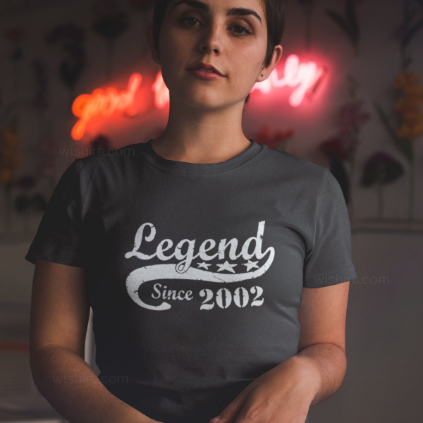 T-shirt Legend since Ano Personalizável para Mulher