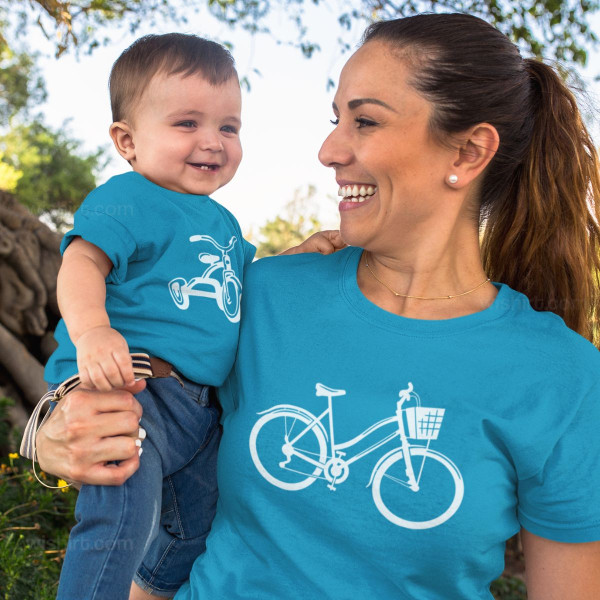 Conjunto de T-shirts a Combinar para Mãe e Bebé Bicicletas