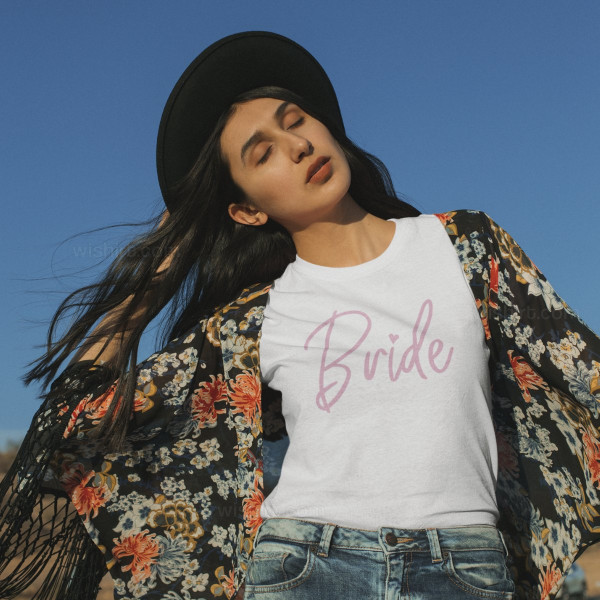 T-shirt Bride Heart para Despedida de Solteira