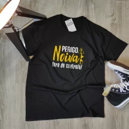 Perigo Noiva Fora de Controlo Large Size T-shirt