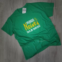 Perigo Noivo Fora de Controlo Large Size T-shirt