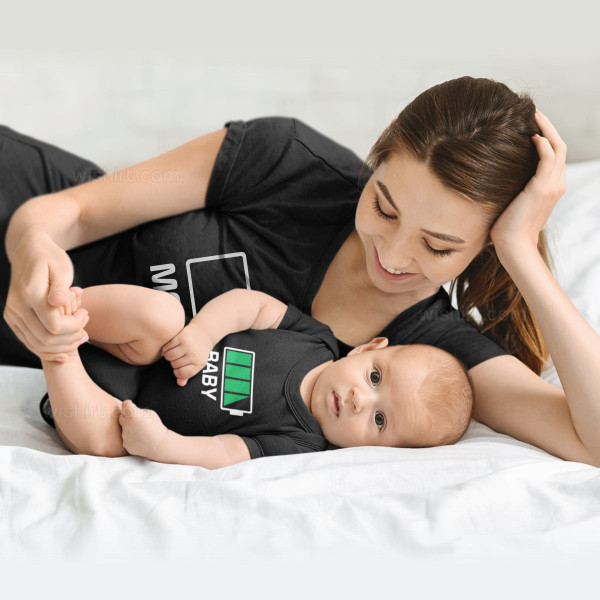 Mother and Child T-shirt Set Battery and Personalizable Word