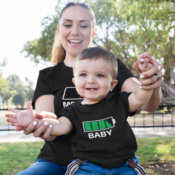 Mother and Child T-shirt Set Battery and Personalizable Word