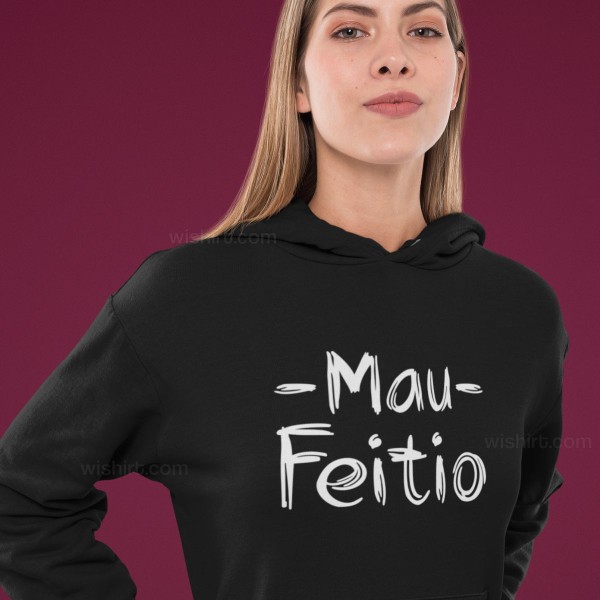 Sweatshirt com Capuz Mau Feitio