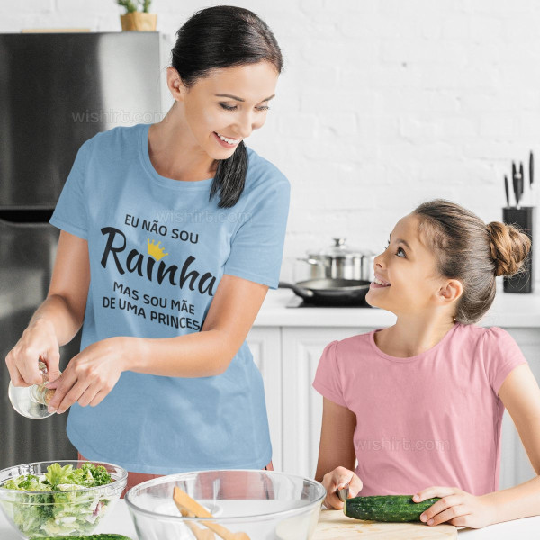 T-shirt Eu não sou Rainha Personalizável para Mulher