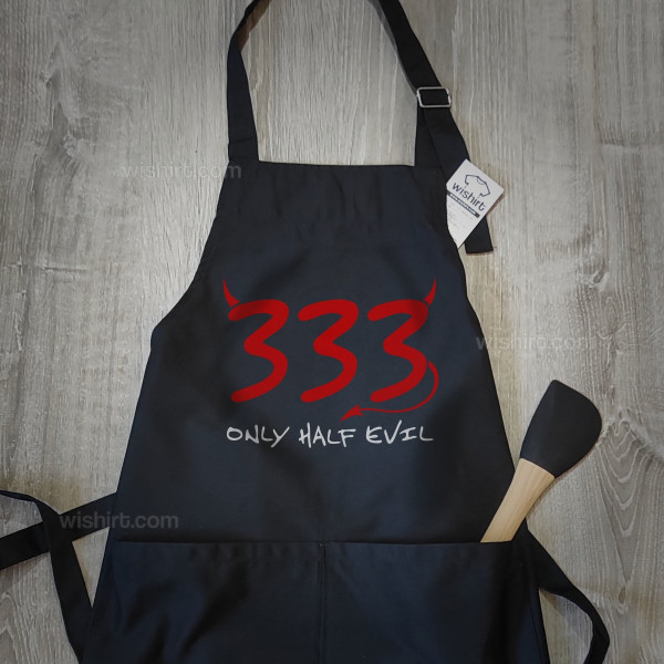 Avental 333 Only Half Evil para Adulto