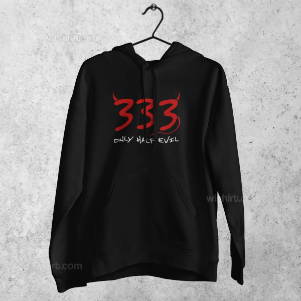 Sweatshirt com Capuz 333 Only Half Evil